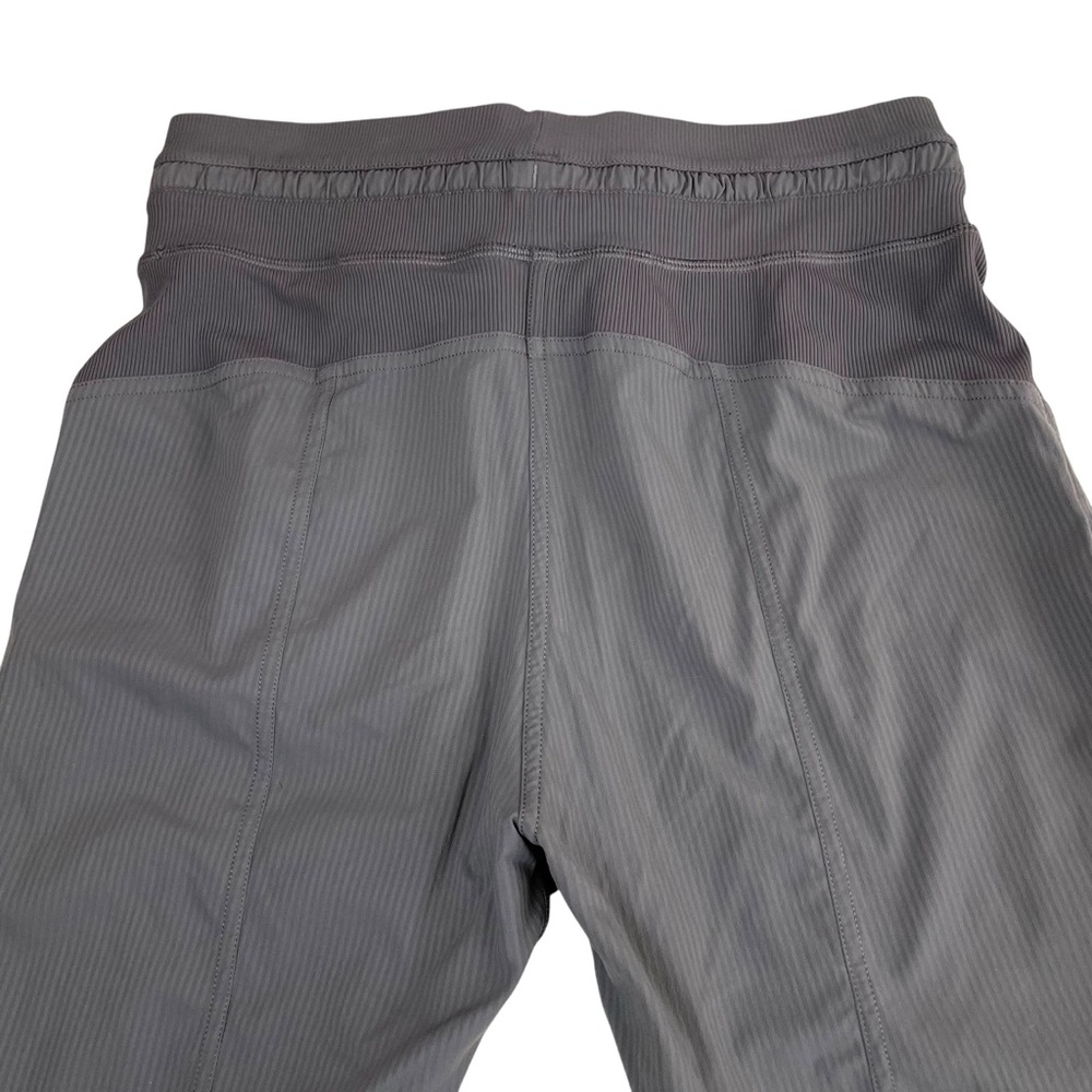lululemon Dance Studio Crop *25” Titanium Gray Sz 4 - Picture 12 of 14